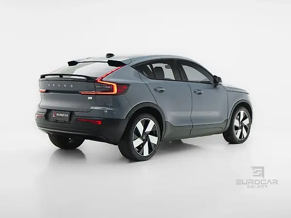 Volvo EX40 - Imagem 6
