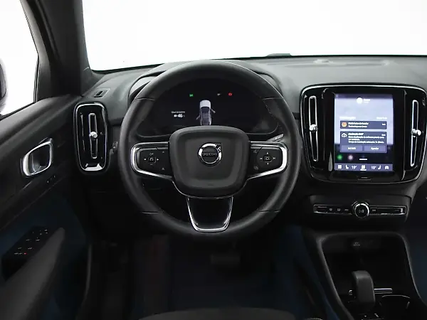 Volvo EX40 - Imagem 12