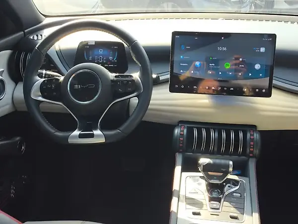 BYD Yuan Plus - Imagem 10