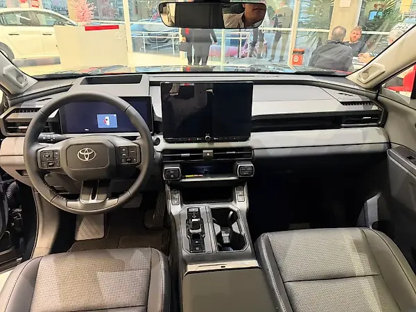 Toyota Rav4 Prime - Imagem 7