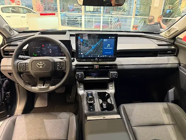 Toyota Rav4 Prime - Imagem 8