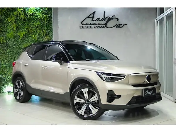 Volvo XC40 Recharge - Imagem 1