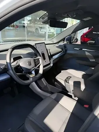 Volvo EX30 - Imagem 4
