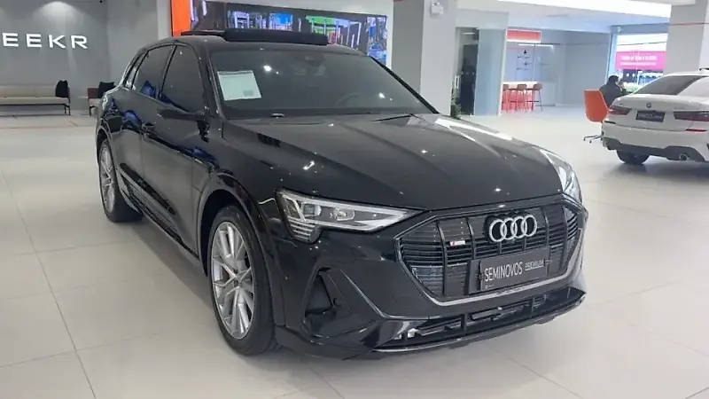 Audi E-tron - Imagem 1
