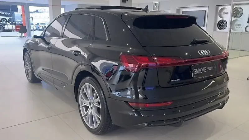Audi E-tron - Imagem 3