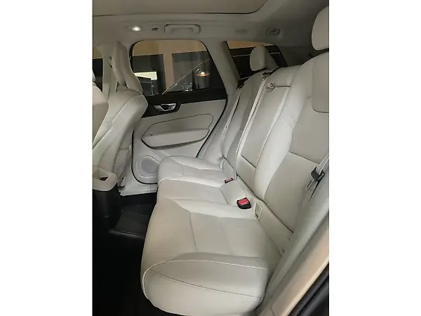 Volvo Xc60 Plug-in Hybrid - Imagem 6