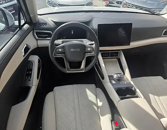 BYD Yuan Pro - Imagem 16