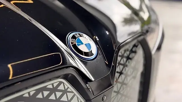 BMW Ix - Imagem 11
