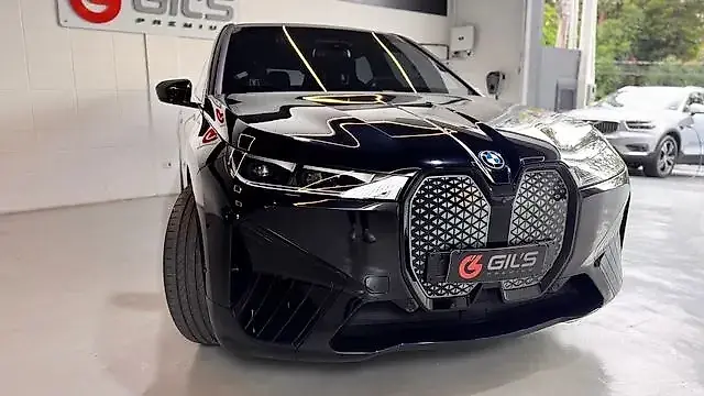 BMW Ix - Imagem 9