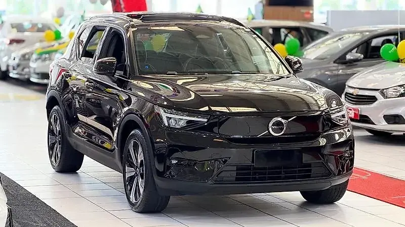 Volvo XC40 Recharge - Imagem 5