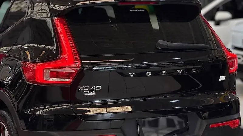 Volvo XC40 Recharge - Imagem 10