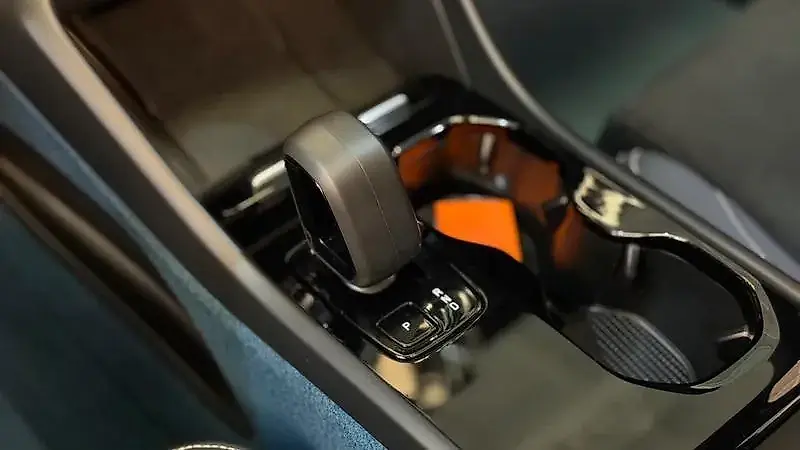 Volvo XC40 Recharge - Imagem 19