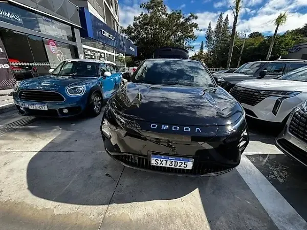 Omoda E5 - Imagem 1