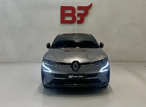 Renault Megane E-tech Electric - Imagem 2