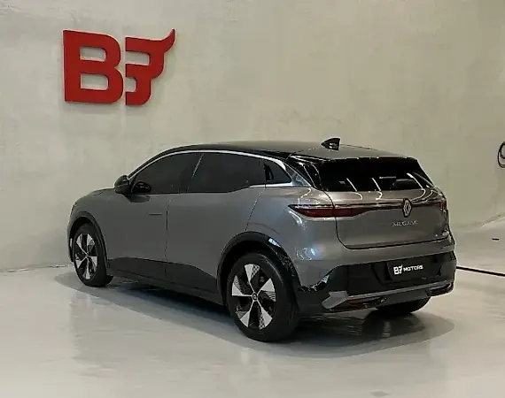 Renault Megane E-tech Electric - Imagem 4
