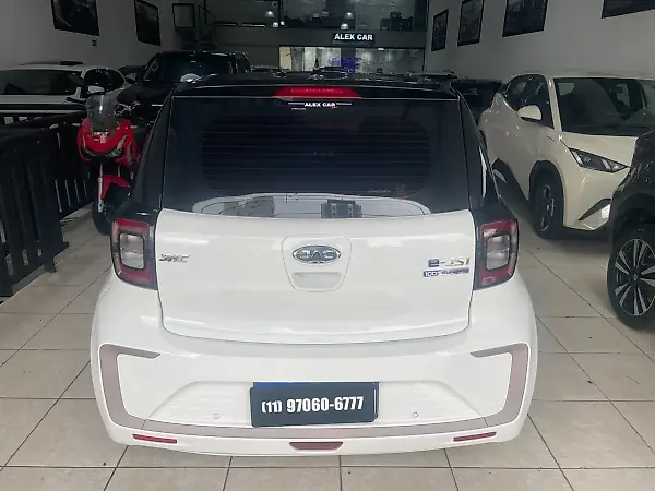 JAC E-JS1 - Imagem 6