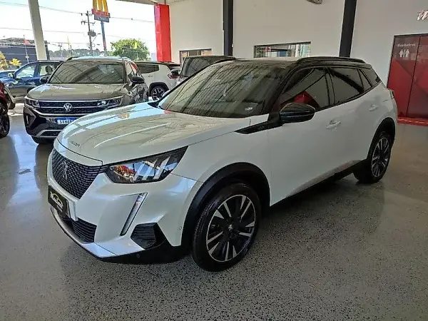 Peugeot E-2008 - Imagem 1