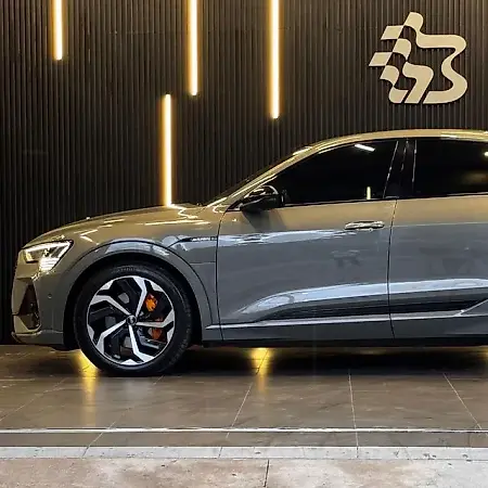 Audi E-tron Sportback - Imagem 4