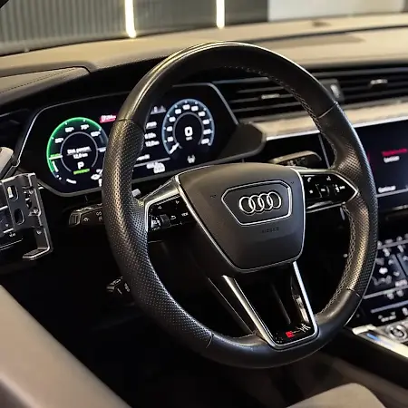Audi E-tron Sportback - Imagem 7