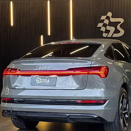 Audi E-tron Sportback - Imagem 12