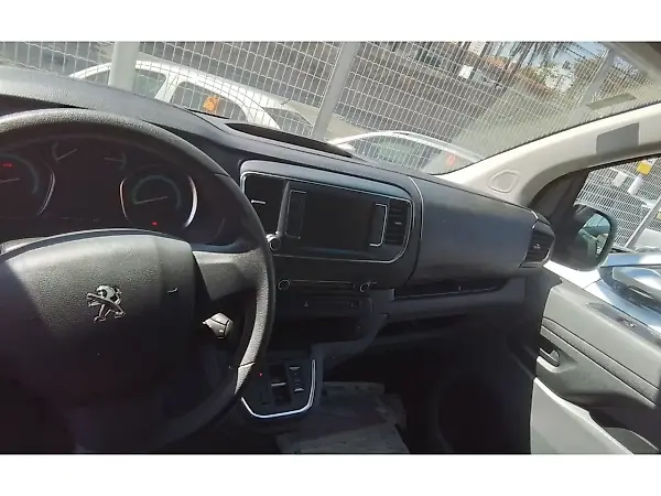 Peugeot E-expert - Imagem 7