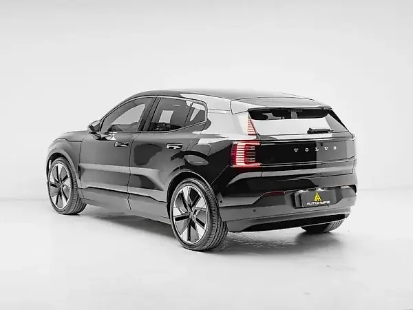 Volvo EX30 - Imagem 3