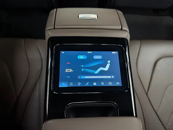 BYD Han - Imagem 19
