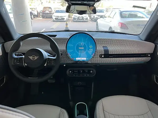 Mini Cooper SE - Imagem 7