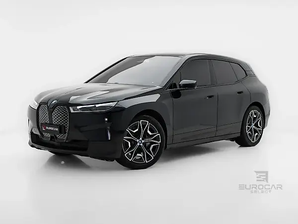 BMW Ix - Imagem 1