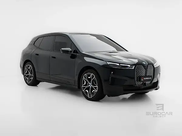 BMW Ix - Imagem 3