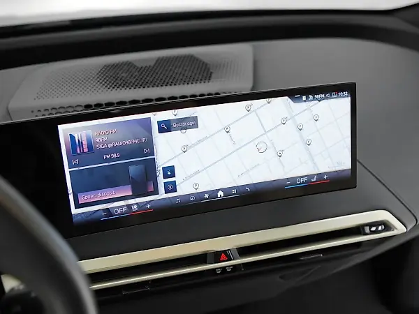 BMW Ix - Imagem 9