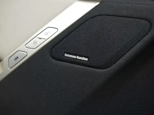 BMW Ix - Imagem 16