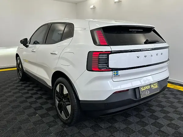 Volvo EX30 - Imagem 6