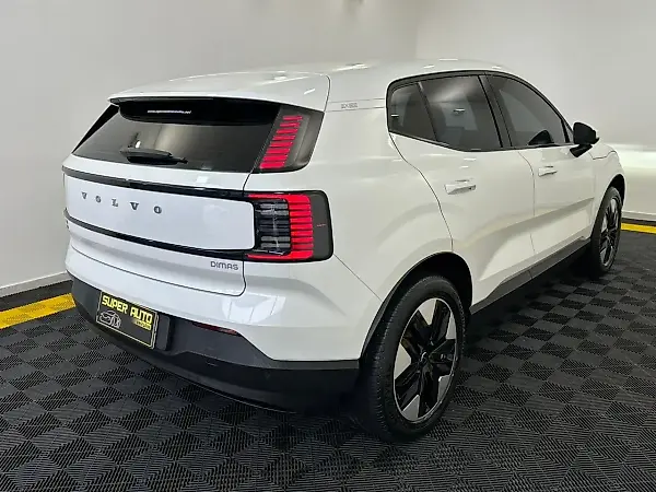 Volvo EX30 - Imagem 11