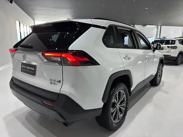 Toyota Rav4 EV - Imagem 4