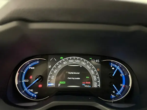 Toyota Rav4 EV - Imagem 8