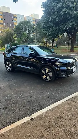 Volvo EX40 - Imagem 20