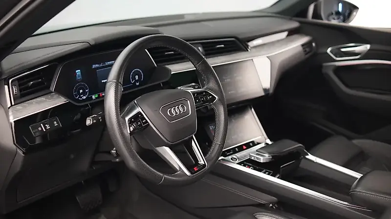 Audi E-tron - Imagem 6