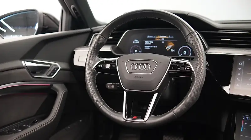 Audi E-tron - Imagem 9