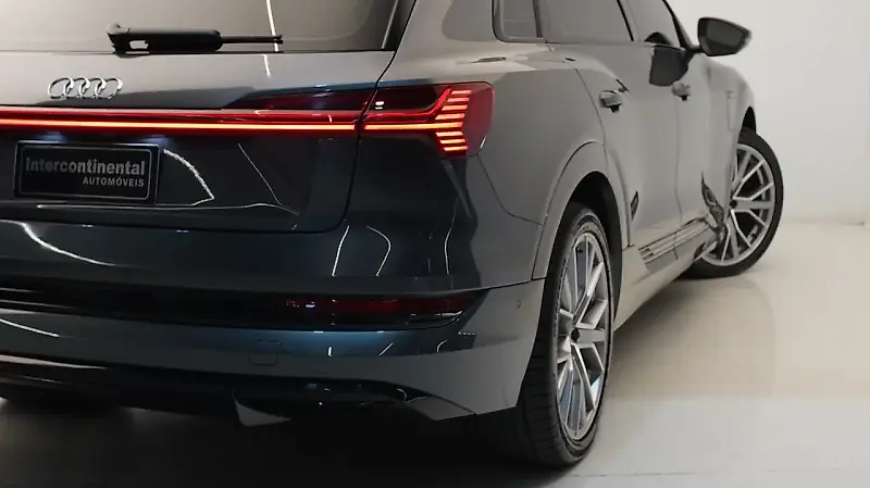 Audi E-tron - Imagem 18