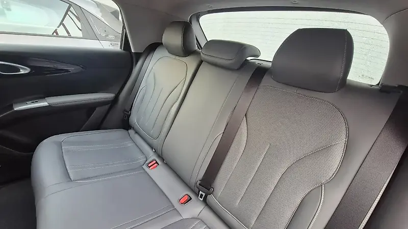 Geely EX2 - Imagem 18