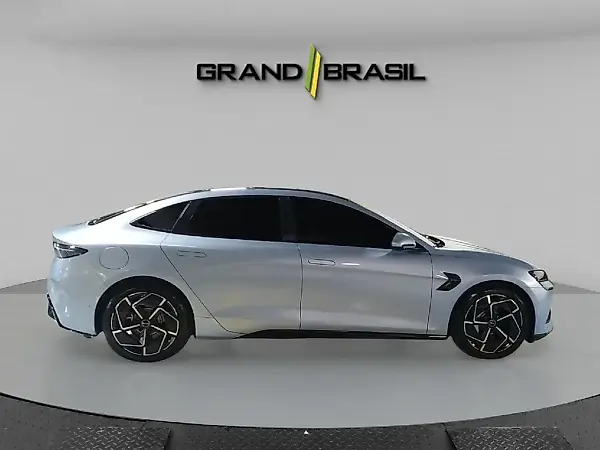 BYD Seal - Imagem 2