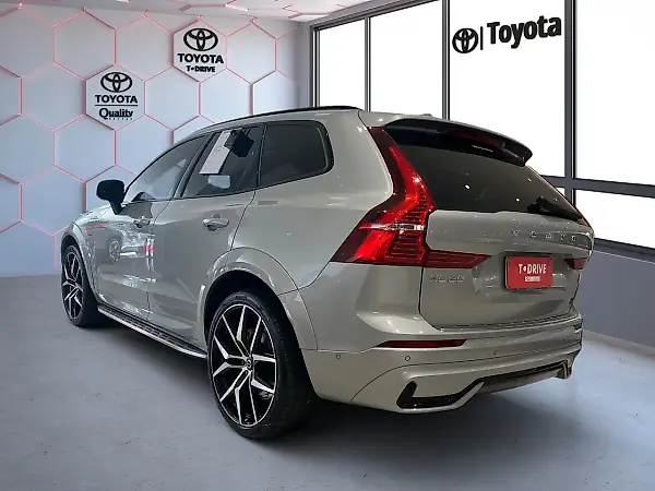 Volvo Xc60 Plug-in Hybrid - Imagem 5