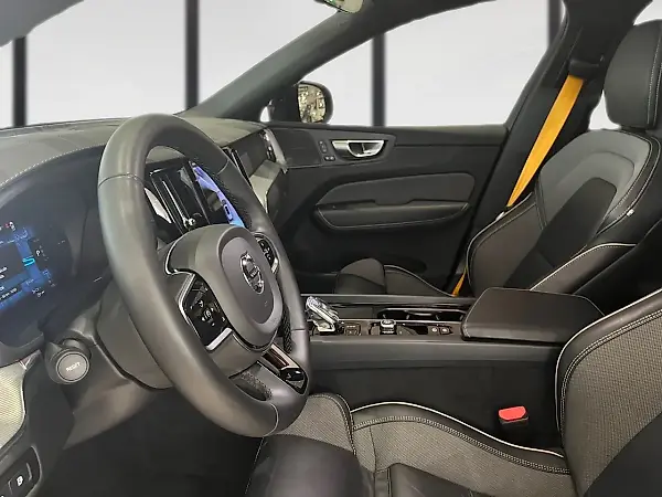 Volvo Xc60 Plug-in Hybrid - Imagem 10