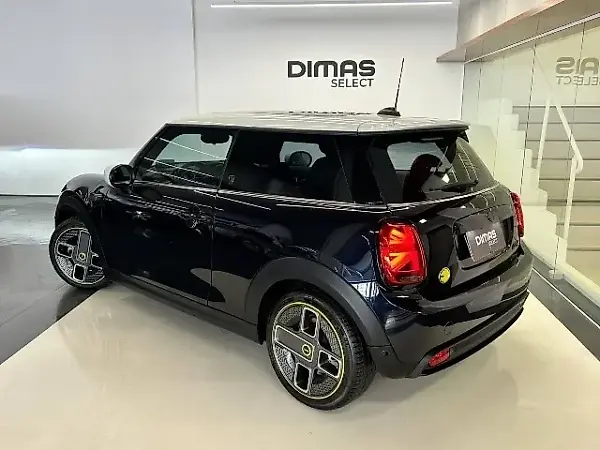 Mini Cooper SE - Imagem 4