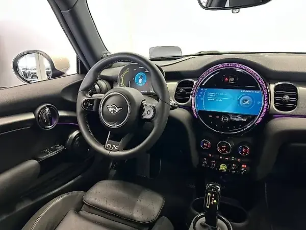 Mini Cooper SE - Imagem 11