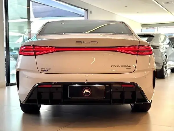 BYD Seal - Imagem 2