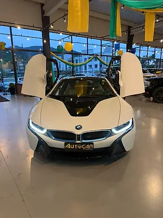 BMW I8 - Imagem 3