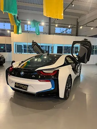 BMW I8 - Imagem 5