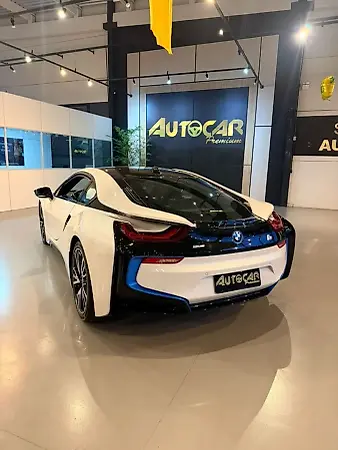 BMW I8 - Imagem 4